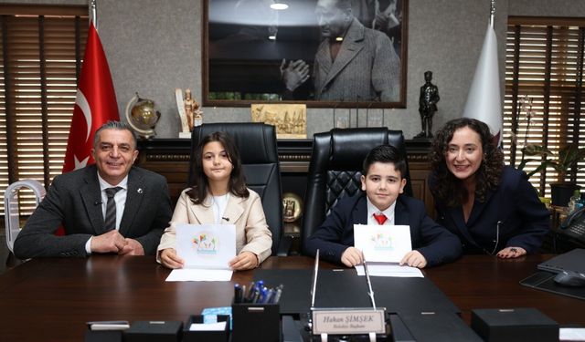 Başkan Şimşek 23 Nisan’ı çocuklarla beraber geçirdi