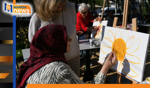 Emekli Kafe'de duygu dolu sergi