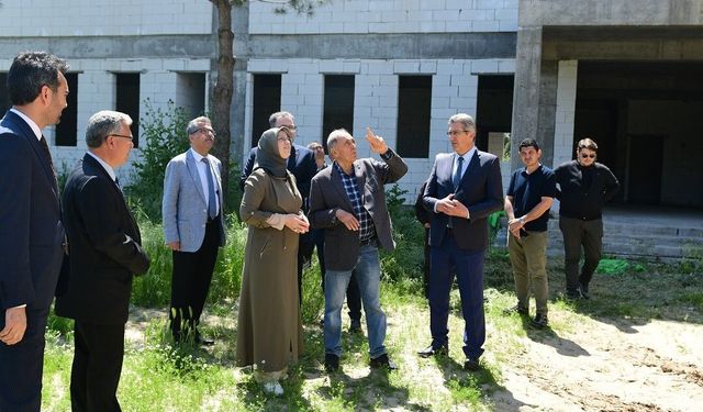 Salihli'de yeni MYO binası hayırseverin desteğiyle yükseliyor