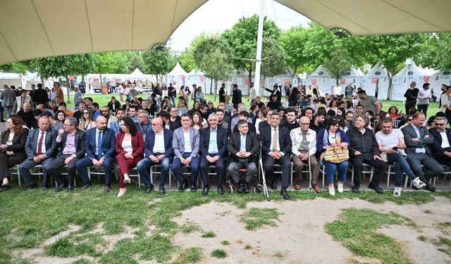 Manisa’da 9. Kitap Fuarı kitapseverlerle buluştu