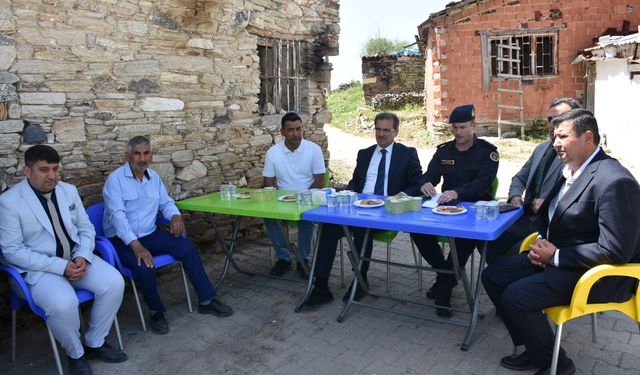 Kaymakam Güldoğan, 4 mahallede talepleri dinledi