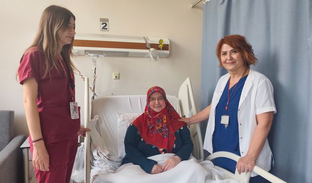 Genç kadın 7 saatlik kritik operasyonla hayata tutundu