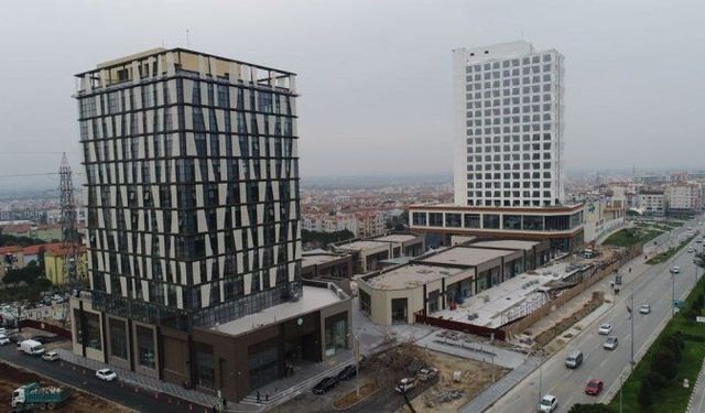 AK Partili Turgut'tan Özalper'e: "Boş lakırtılar yapmayın"