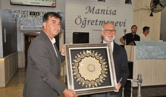Memur-Sen Manisa İl Divanı’nda ‘Türkiye Yüzyılı’ vurgusu