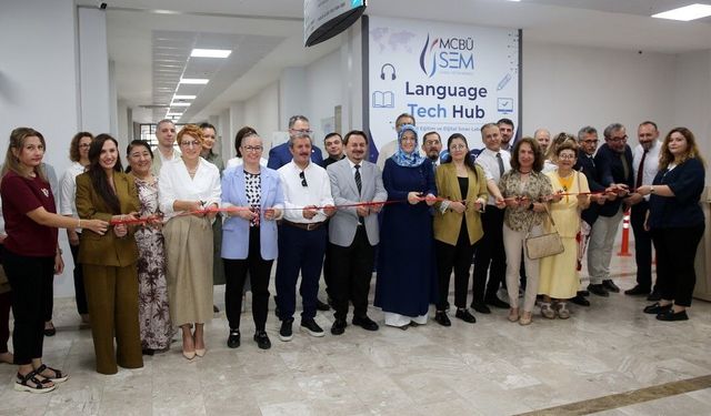 MCBÜ Yabancı Dil ve Dijital Sınav Merkezi açıldı