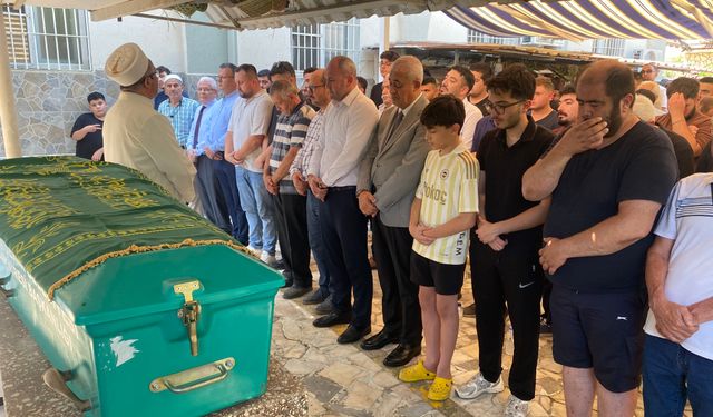 Kalbine yenilen eğitimci son yolculuğuna uğurlandı