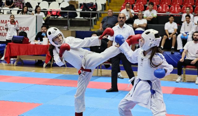 ANALİG’de karate heyecanı Manisa’da başladı
