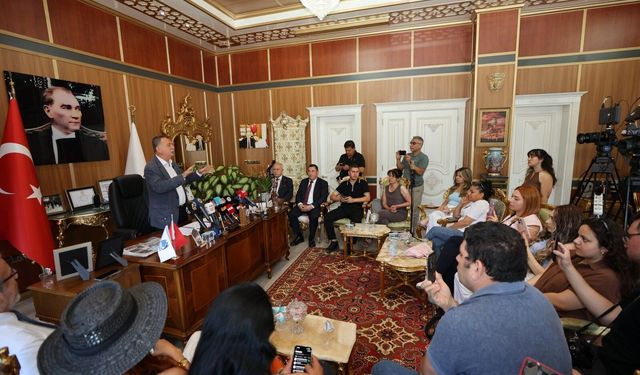 Yunusemre'ye 4 çok amaçlı salon, 3 çocuk kültür merkezi geliyor