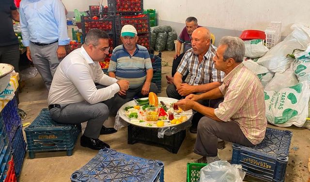Kaymakam Dalak pazaryerinde esnaf ve vatandaşlarla buluştu