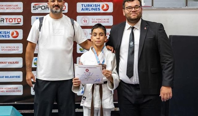 Yunusemre'nin minik judocuları Türkiye'yi salladı
