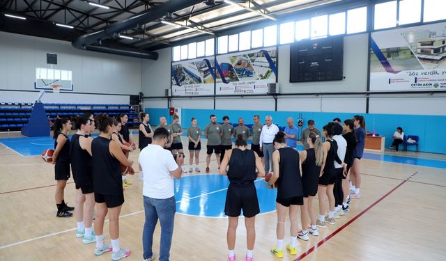 Turgutlu Belediyesi Kadın Basketbol Takımı Süper Lig mesaisine başladı