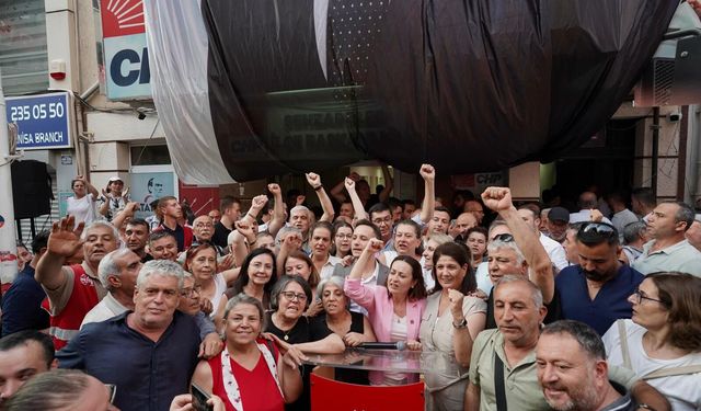 İLKSEN ÖZALPER: “İŞGALCİLERE BOYUN EĞMEYECEĞİZ”