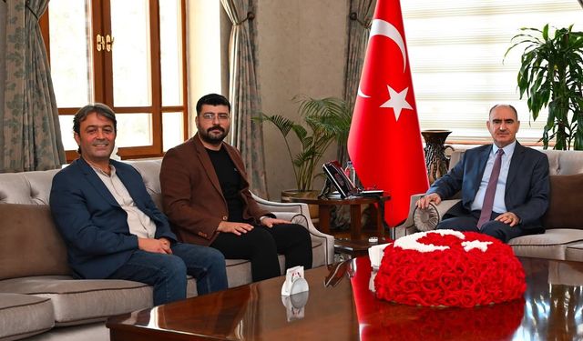 AK PARTİ TURGUTLU TEŞKİLATINDAN VALİ ÖZKAN'A ZİYARET