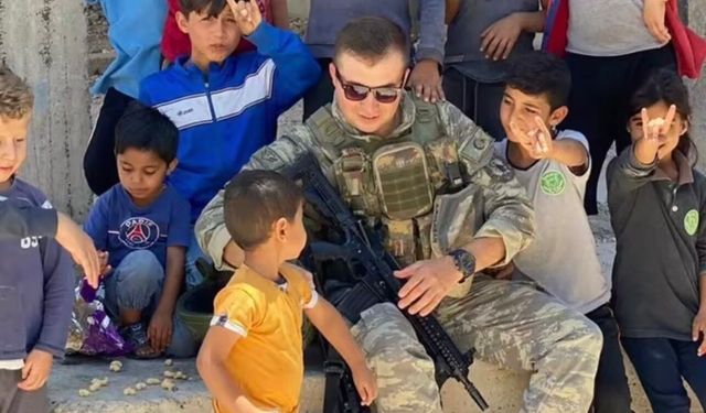 Trafik kazasında vefat eden uzman çavuş toprağa verildi