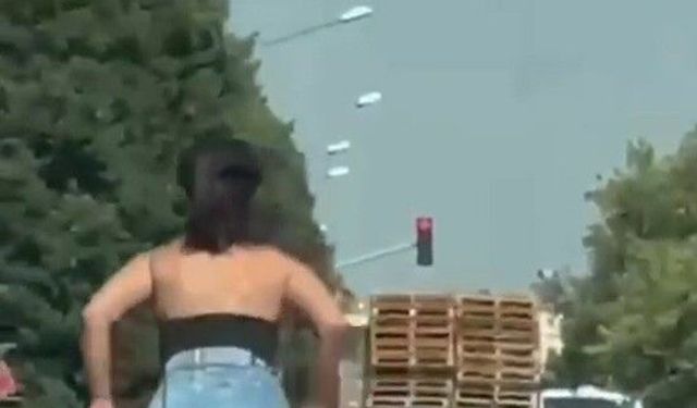 Manisa’da "hayasızca hareketlere" 2 gözaltı