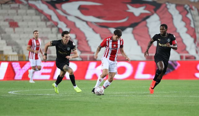 Manisa FK Sivas’tan 1 puanla döndü