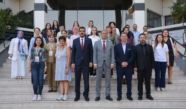 Manisa’da özel çocuklar için 'İlk rehber' aileler olacak