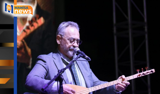 Yunusemre’de 30 Ağustos coşkusu Tolga Çandar’ın türküleriyle taçlandı