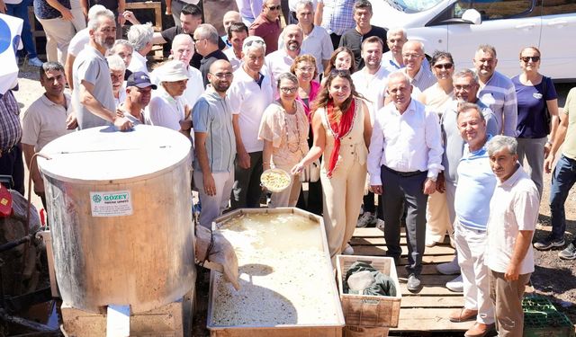 Yuntdağı Fıstığı’na coşkulu hasat şenliği