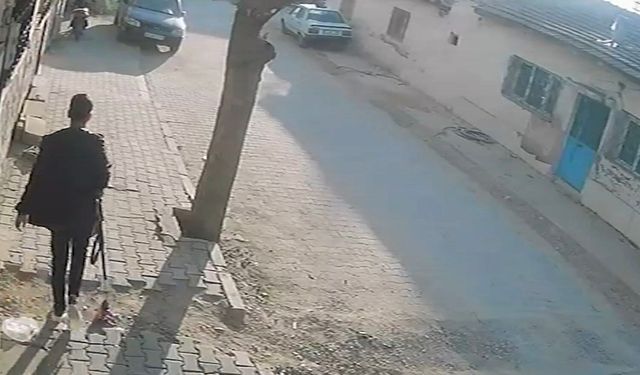 Manisa'da okul önünde silahlı saldırı: 2 yaralı