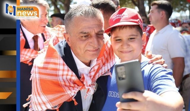 Başkan Şimşek, Bağ Bozumu ve Yörük Kültür Şenliği’ne katıldı