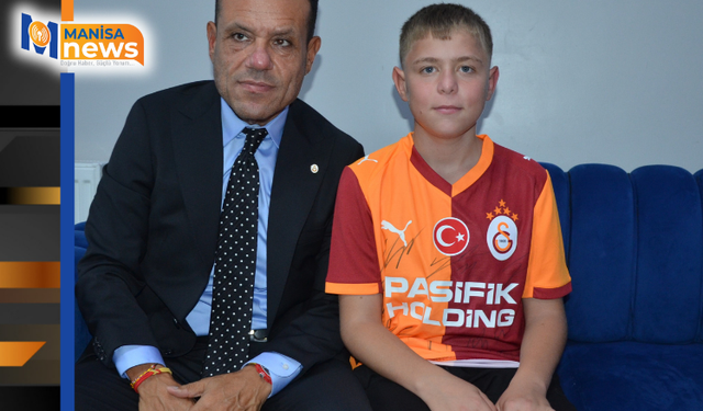 Maden kazasında babasını kaybeden Yaşar’a forma sözü tutuldu