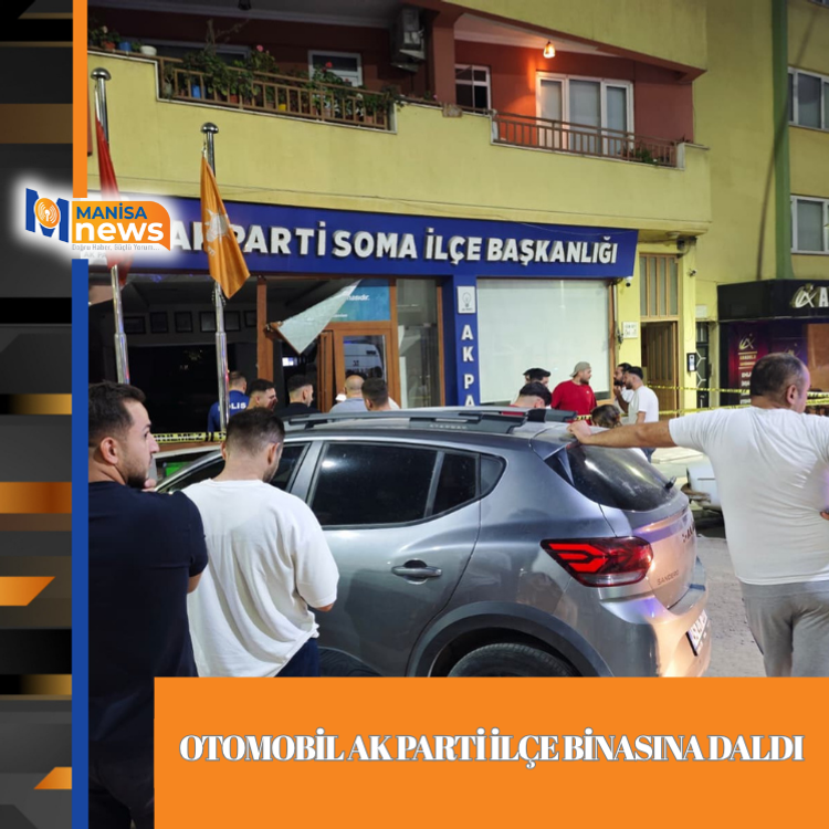 Otomobil AK Parti ilçe binasına daldı
