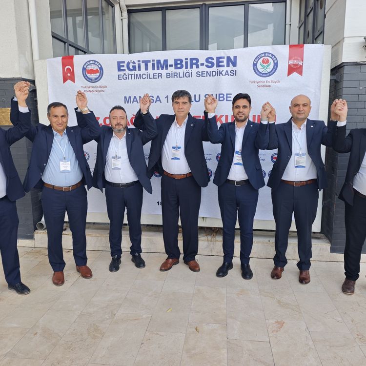 Eğitim-Bir-Sen Manisa’da Ahmet Yasav güven tazeledi