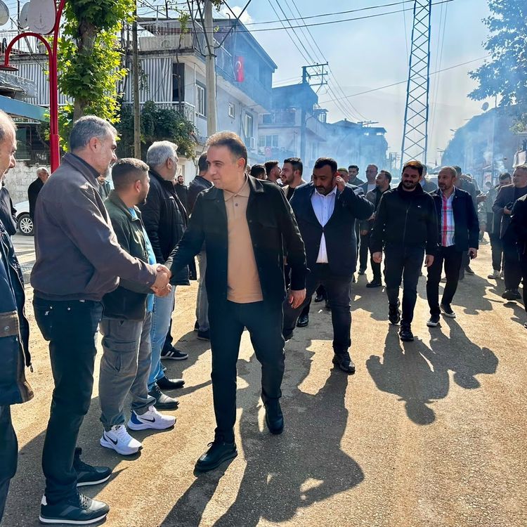Baybatur duyurdu: Manisa’da bir mahalle daha doğal gaza kavuşuyor