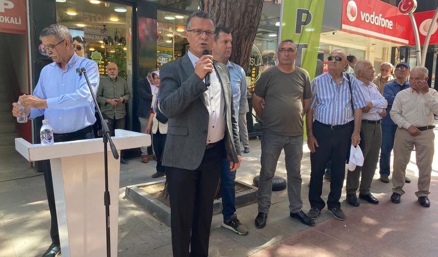 Alaşehir CHP'den Özel'e yapılan saldırıya kınama