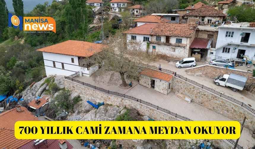 700 yıllık cami zamana meydan okuyor