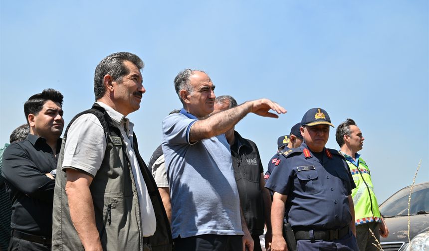 Manisa'daki orman yangınlarıyla yoğun mücadele devam ediyor