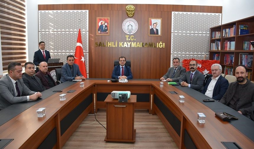 Salihli'de İnsan Hakları Kurulu ilk toplantısını gerçekleştirdi