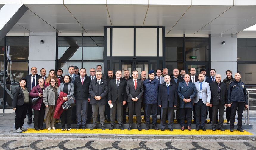 Salihli’de hizmet zirvesi: Yatırımlar, projeler ve koordinasyon ele alındı