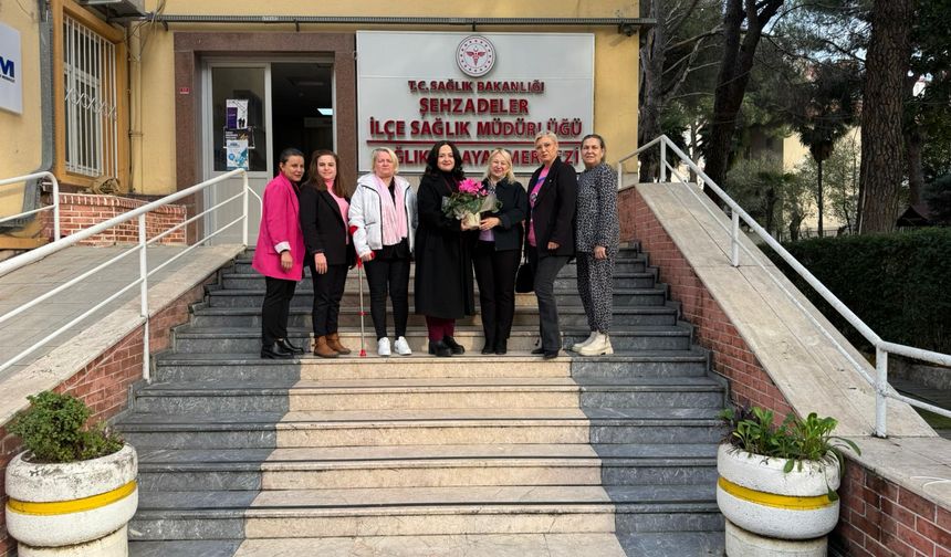 İYİ PARTİ ŞEHZADELERDEN DÜNYA KANSER GÜNÜNDE ANLAMLI ZİYARET