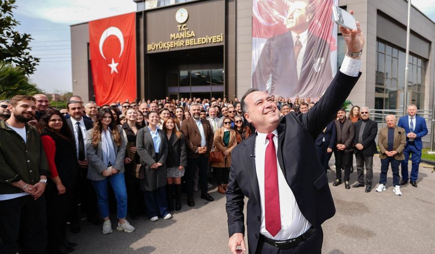 Başkan Dutlulu, Büyükşehir ve MASKİ personeliyle bayramlaştı