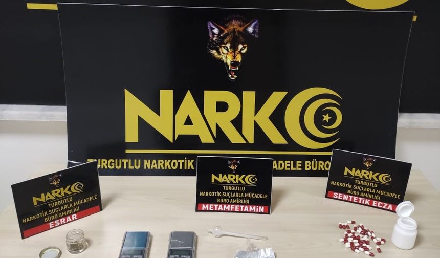 Turgutlu'da emniyetin sokak çalışmalarında 2 torbacı yakalandı