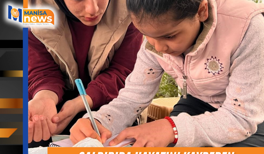 Saldırıda hayatını kaybeden öğrencilerin mezarlarına bırakılan notlar duygulandırıyor