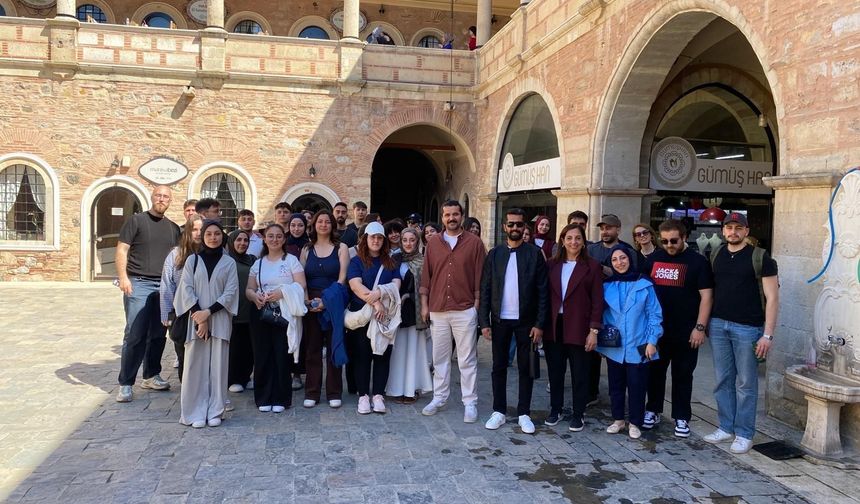 Üniversite öğrencilerine Manisa’nın tarihi mirası anlatıldı