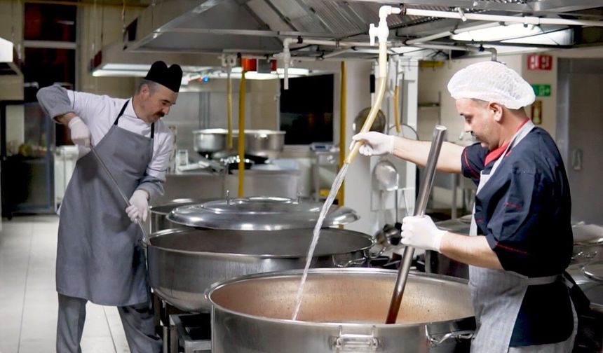 Turgutlu’da "Sofralara aş olalım" kampanyası başladı