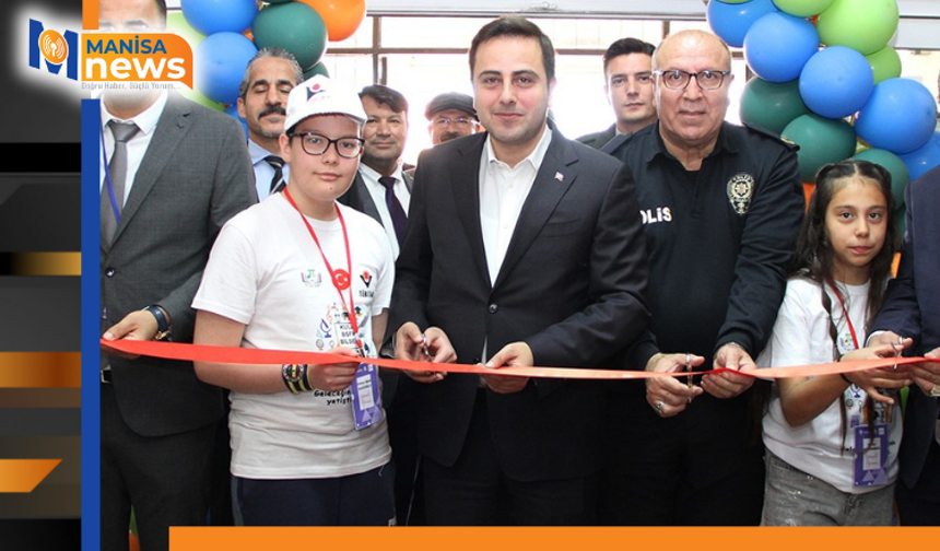 "TÜBİTAK 4006 Bilim Fuarı" göz doldurdu
