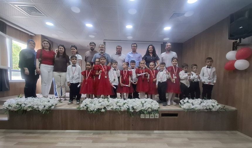 Yeni okulda ilk sahne