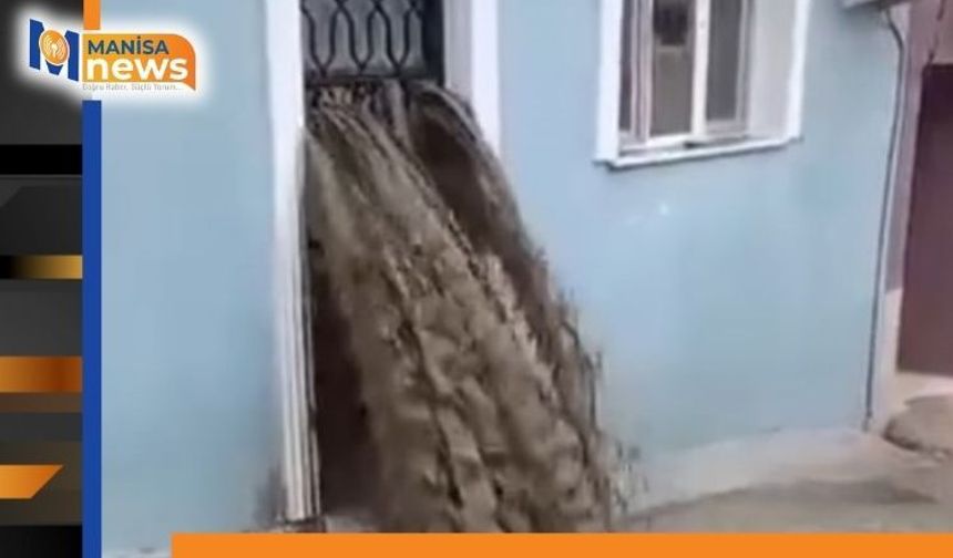 Sel suları evinin içinden geçti: Ölümden döndü