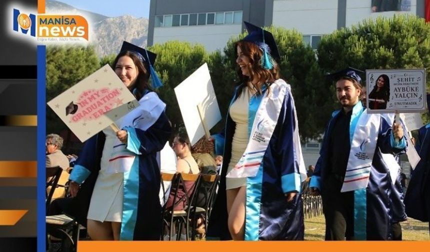 MCBÜ'de binlerce genç geleceğe kep attı