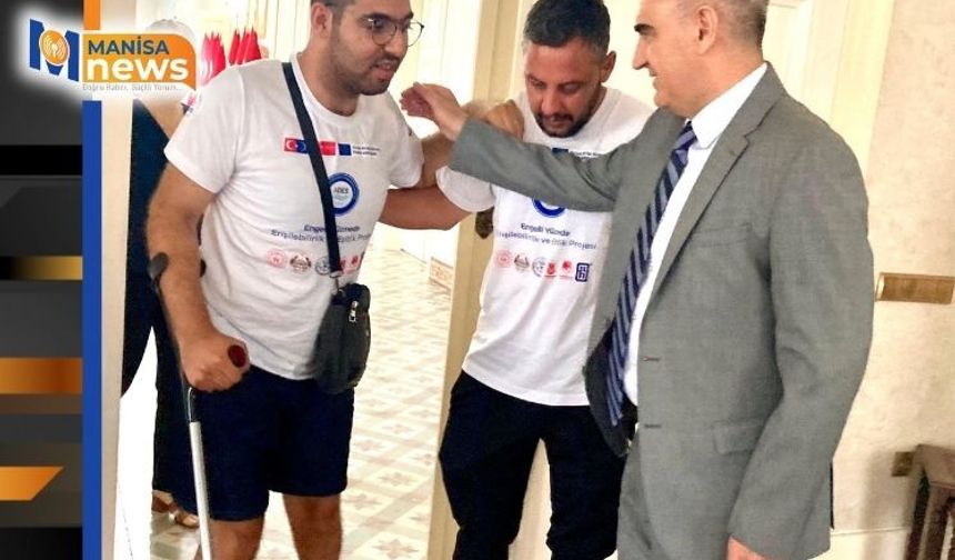 Manisalı Engelli Yüzücüler ADES (Engelli Yüzmede Erişilebilirlik ve Eşitlik) Projesi ile zoru başardı..