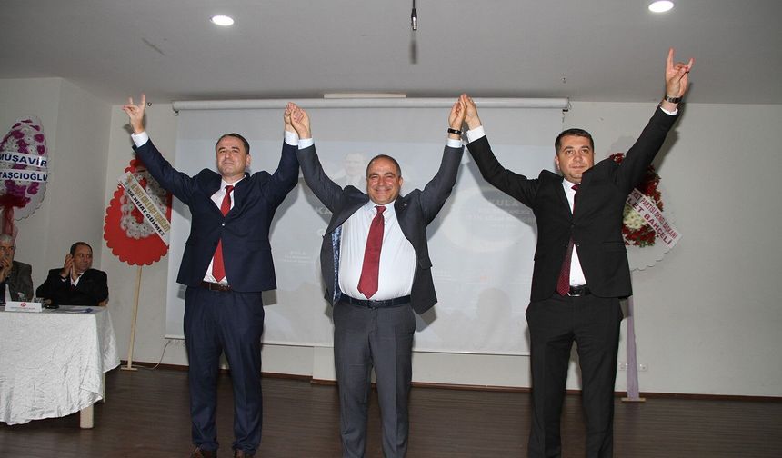 MHP Kula İlçe Başkanı Hüseyin Sönmez oldu
