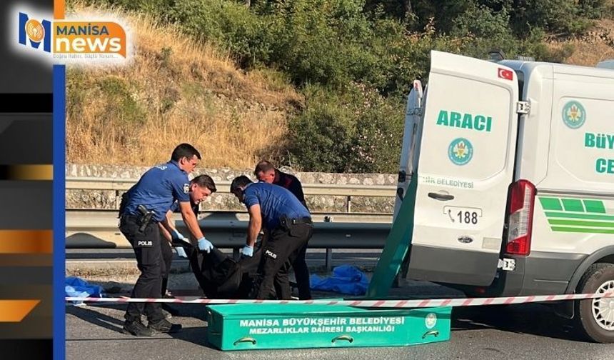 Manisa'da motosiklet bariyerlere çarptı, sürücü hayatını kaybetti