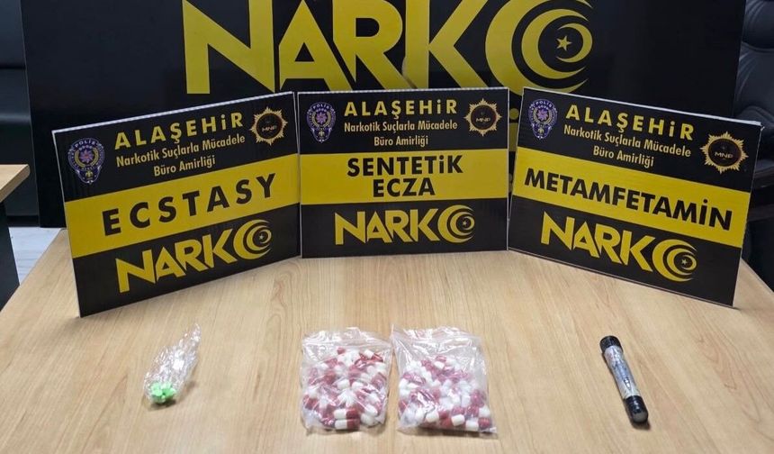 Çatıya çıkıp kaçmaya çalıştı, *-y*şt*r*c*yl* yakalandı