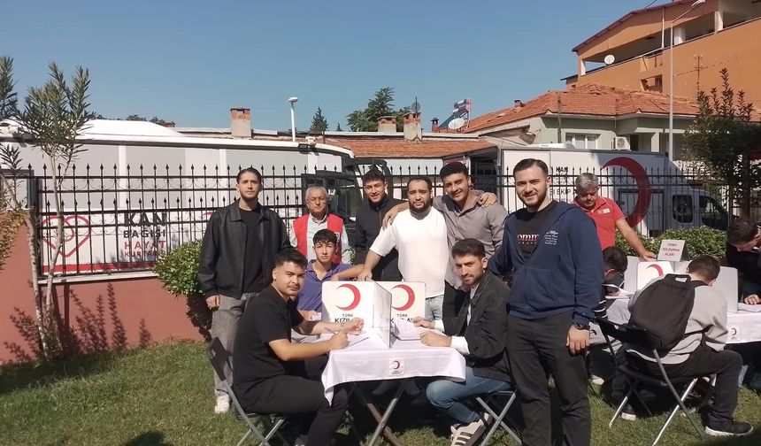 Sarıgöl'de öğrencilerden hayat kurtaran destek