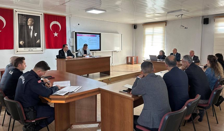 Sarıgöl’de okullar için tedbirler masaya yatırıldı